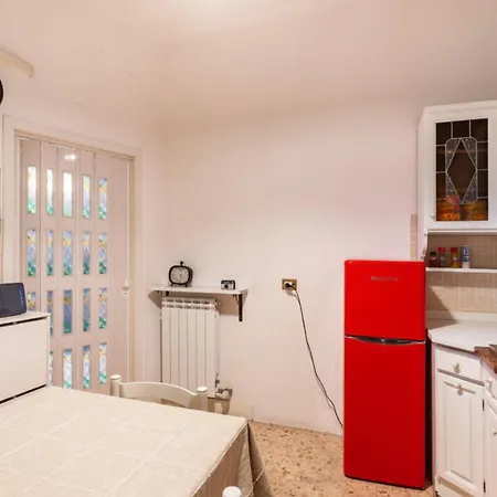 Apartment 12 Minutes From Duomo - Modern Loft