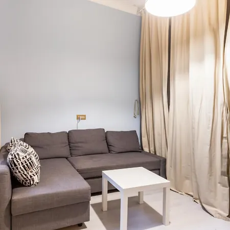 Apartment 12 Minutes From Duomo - Modern Loft *